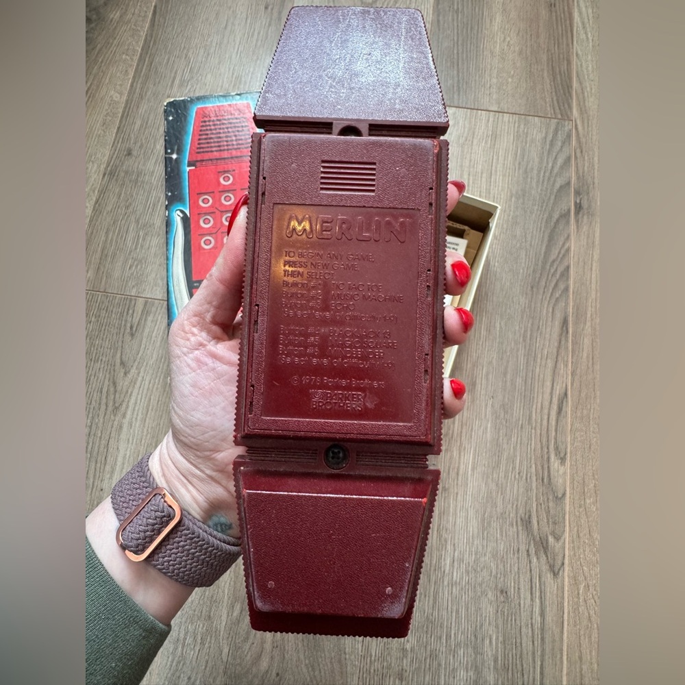 Vintage 1979 Merlin The Electronic Wizard Game - Picture 10 of 12